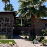 Mid-century modern Ralph Haver home in Town and Country Paradise Phoenix