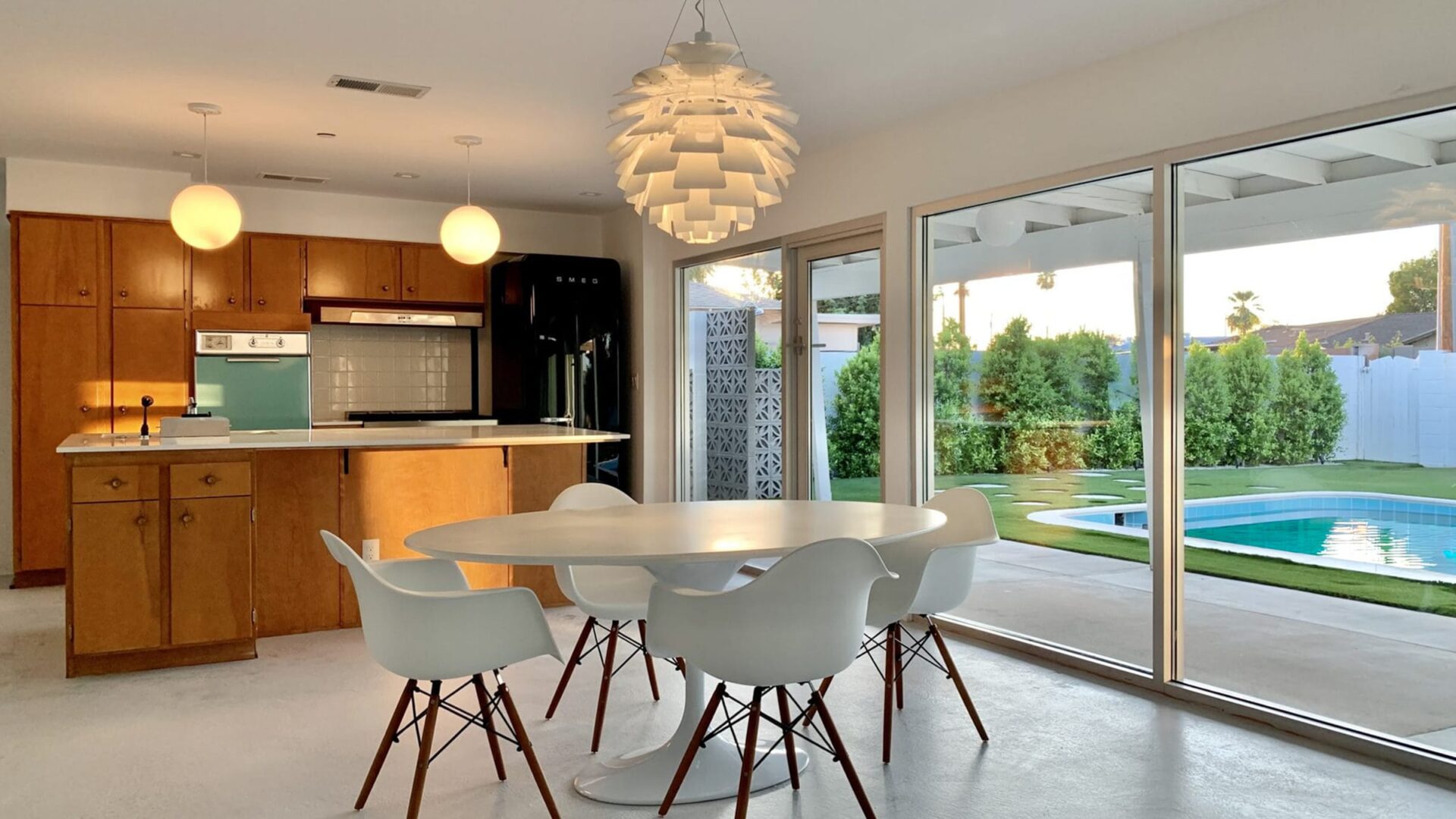 Restoring a Mid-Century Modern Home Without Losing Its Soul