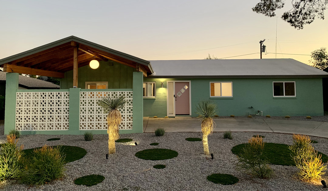 Finding a Mid Century Home in Phoenix Front of mid mod house