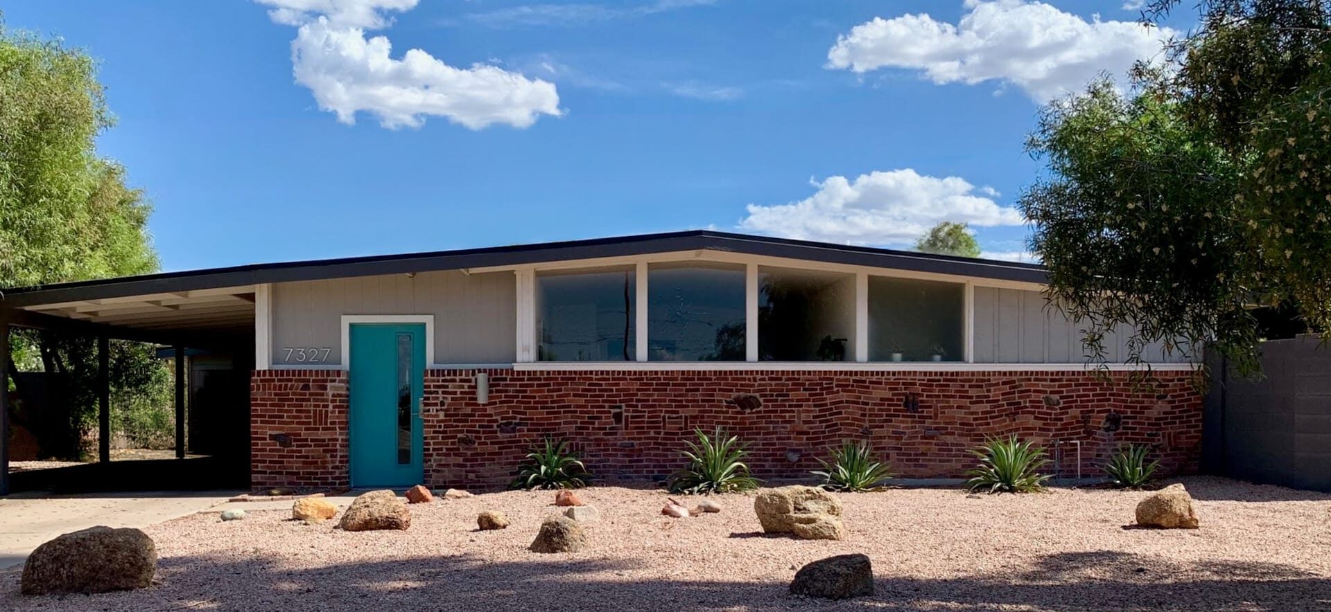 Selling a Mid-Century Modern Home Takes a Different Eye